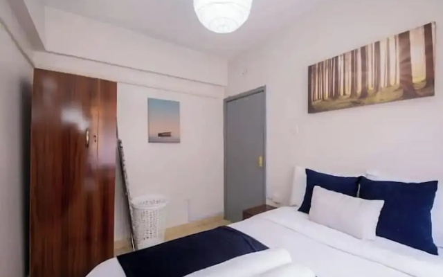 Lux Suites Bida Furnished Apartments