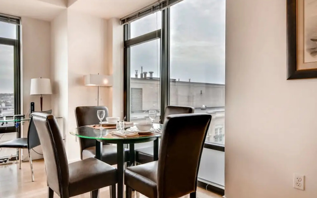 Global Luxury Apartments near Mill River Park