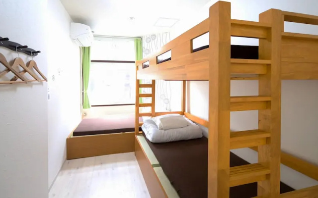 Air Hostel LCC