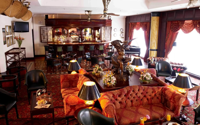Отель The Sarova Stanley