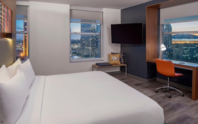 Aloft New Orleans Downtown