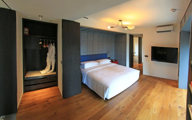 The Mumian Hotel