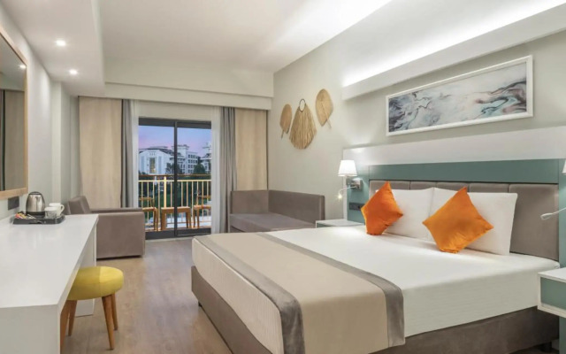 Arcanus Hotels Trendline Side