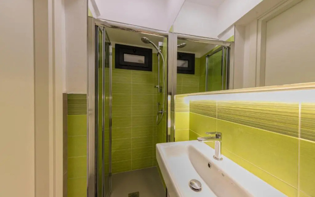 En..Suite (Adults Only)