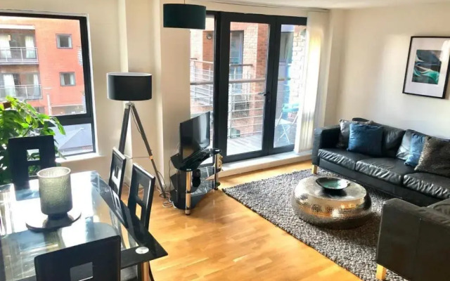 Stylish and cosy Liverpool city centre apartment