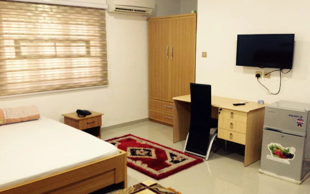 K-Yellow Hotel & Resort