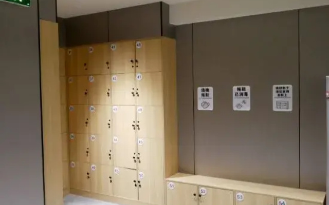Passerby Youth Hostel (Yingtianmen Mingtang Scenic Area)