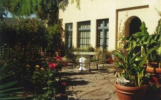 The Guesthouse on Allen Street