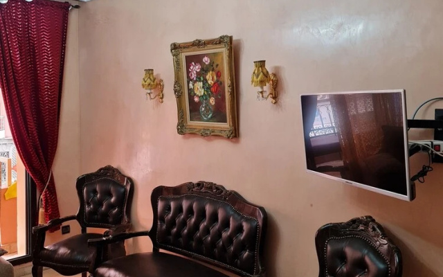 1 Bed Flat - Sleeps 2 - Parking - Wifi