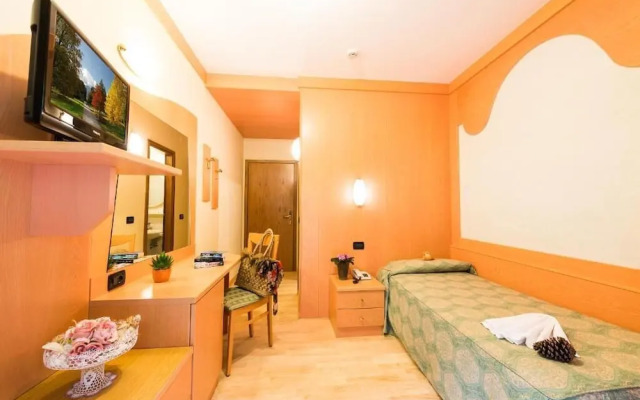 Hotel Ariston
