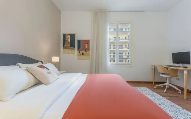 Mundo - 2 BR Apartment at Saifi Village