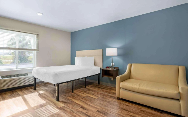 Woodspring Suites Deerfield Beach