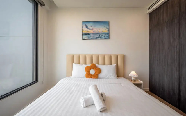 The Lumiere Luxury Citypoint ANGIA