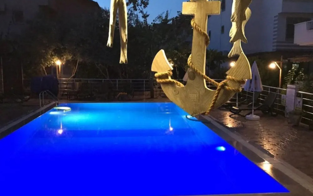 Fethiye Feridun Apart