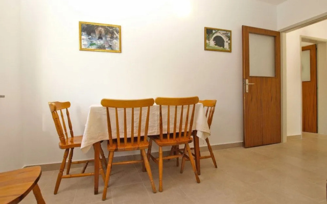 Apartment 1215