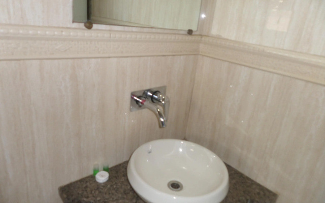 Hotel Rishi Residency