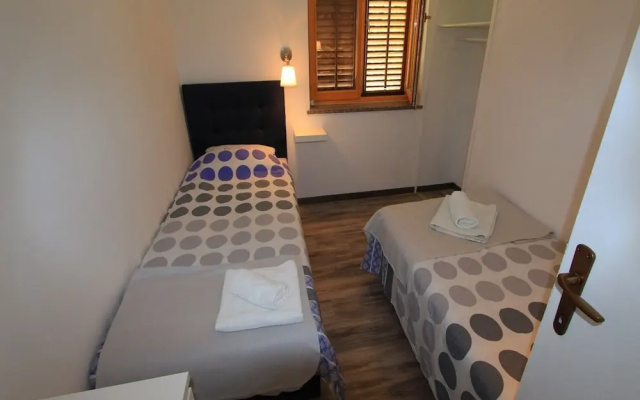 Apartments Bartulin