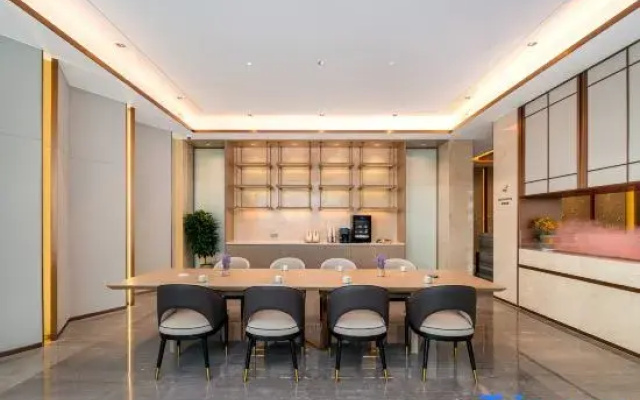 Lavande Hotel(Changshu Haiyu North Road  Flagship Store)