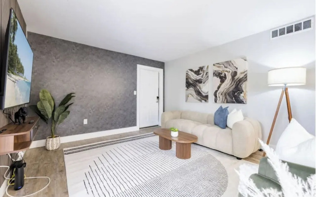 The Westshore by Stylish Stays