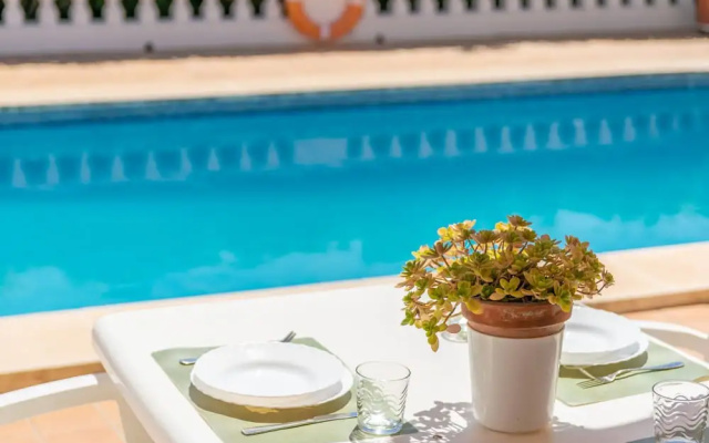 Villa Victoria in Cala en Porter