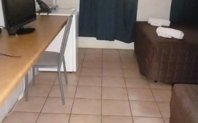 Tieri Hotel Motel