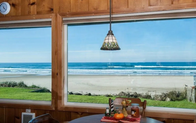 Beach Bungalow - Roads End