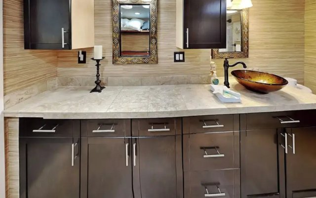 Pelican Condo B602 by Distinctive Beach Rentals