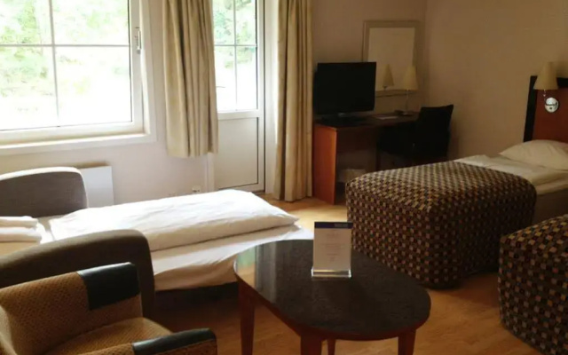 Storebaug Hotell & Kro