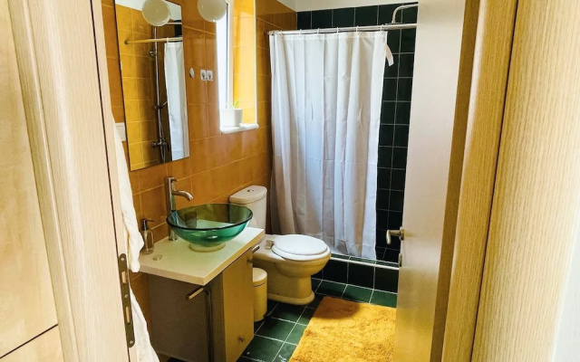 Cozy Nest - 2min To Beach, 6min Walk To