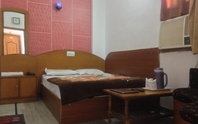 Hotel Udai Palace