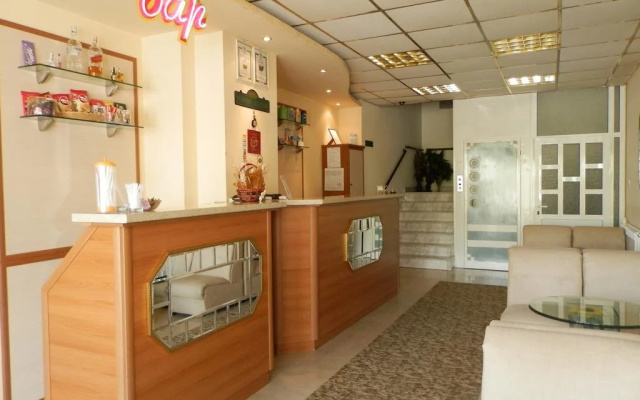 Elena Hotel