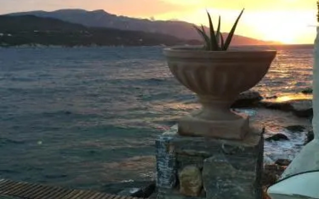 Aparthotel 4 Stars Samos