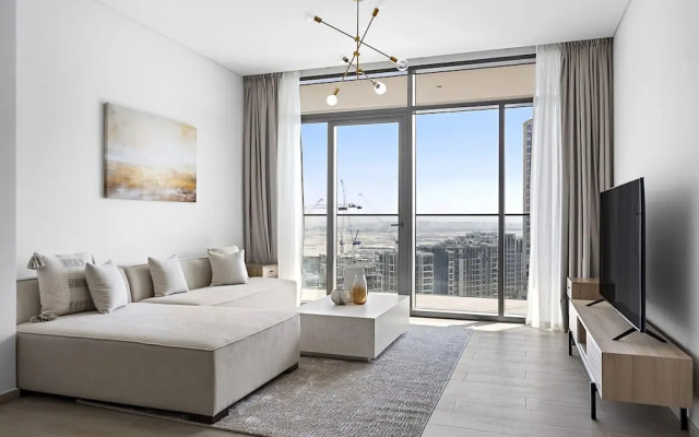 Amazing 2br With a Lagoon View in Creek Harbour