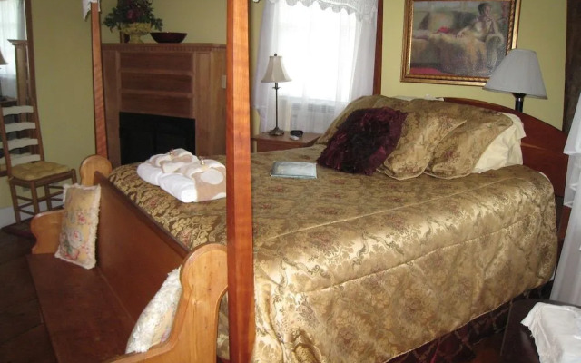 Captain Grant's Bed and Breakfast