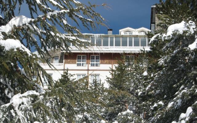 Hotel Reino Nevado вид на фасад