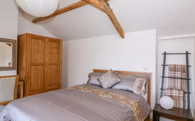 Crooked Hill Cottage