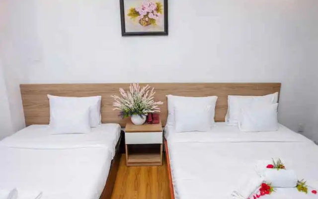 H79 Hotel