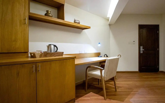 Salta Suite