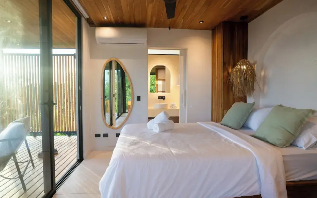 Casita Nalu by Wynwood House