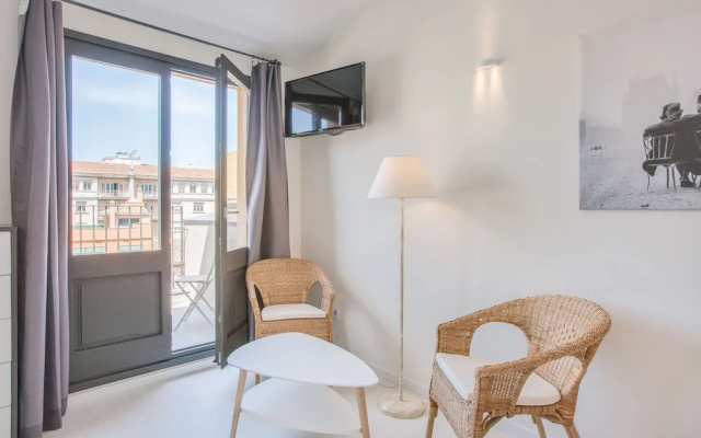 Flateli Rambla 11