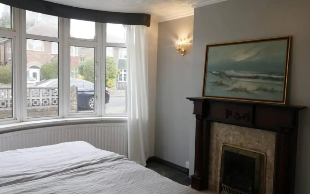 A stylish four bedroom house in wollaton