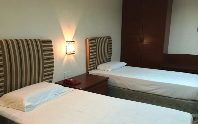 Cabana Inn