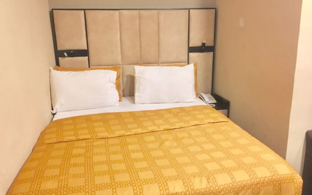 Elicris Hotel