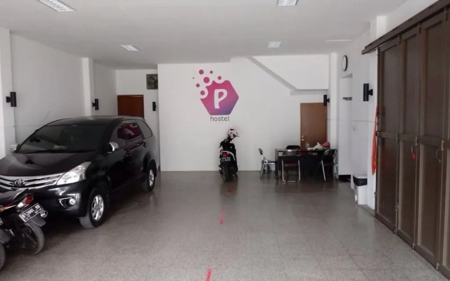 P Hostel Bandung