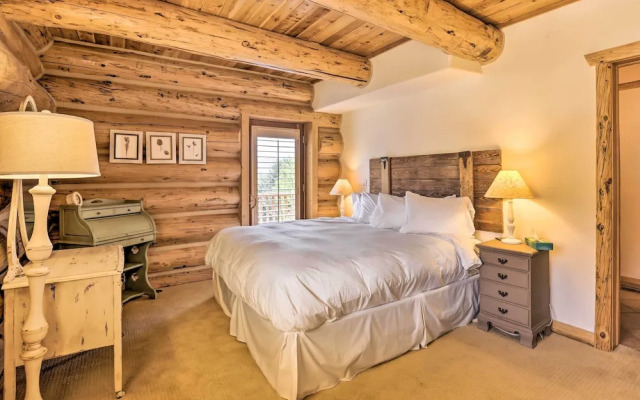 Skiing & Hiking Access: Spacious Granby Cabin!