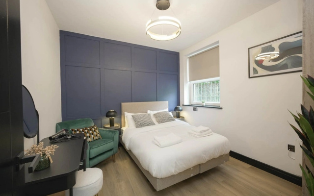 The Sixty 19 Stylish Studios and Apt.