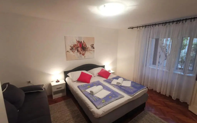 Apartment Dino