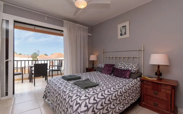 Villa Tricia 6 Bedroom Las Americas