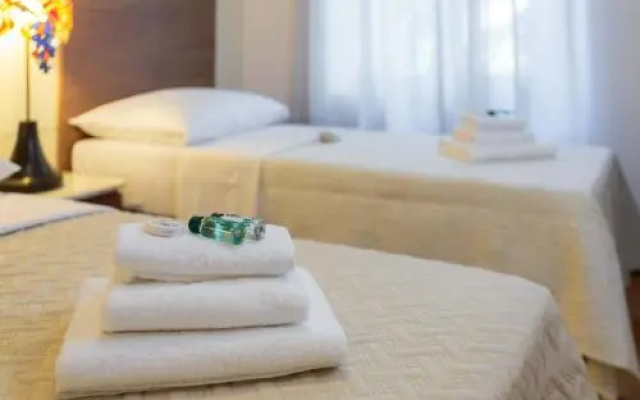 PLR-Royal luxury apartment