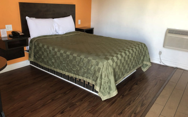 El Rancho Motel